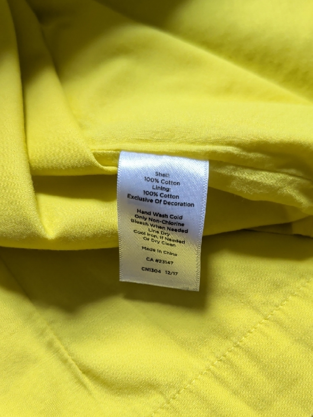 Talbots Yellow Sleeveless Ruffle-V Neck Floral Appliqué Top M - Picture 5 of 8